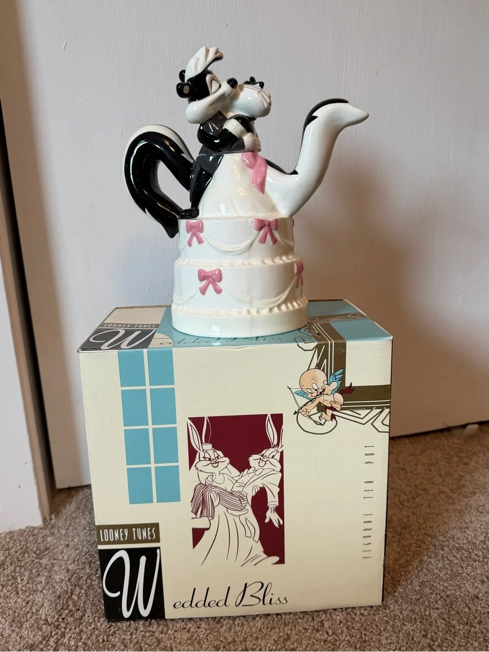 Warner Bros. Ceramic Pepe Le Pew Wedding Cake Teapot - Black, White & Pink